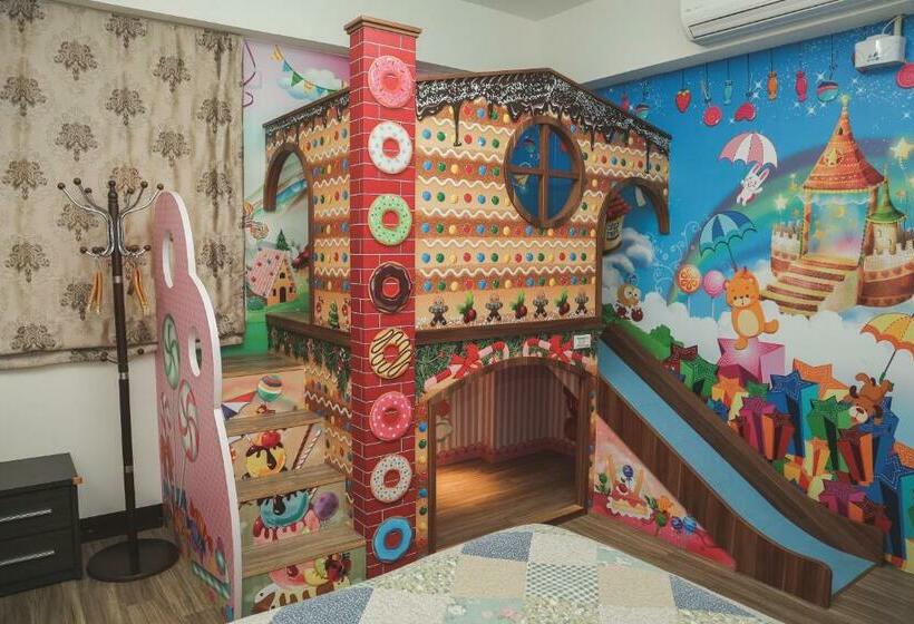 اتاق خانوادگی, Nan Jing 222 Homestay