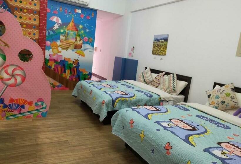 اتاق خانوادگی, Nan Jing 222 Homestay