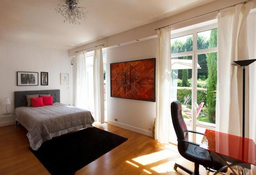 테라스 스위트, Villa Castoria