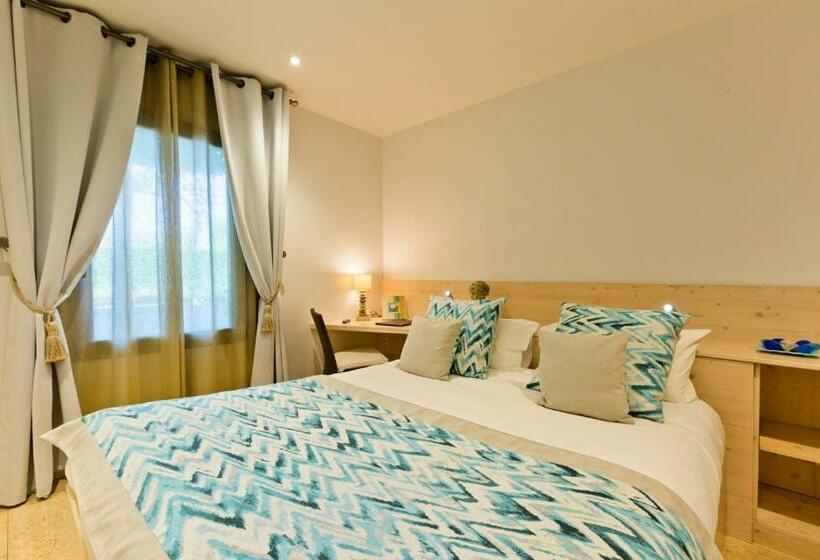 غرفة كومفورت, Auberge De Chavannes