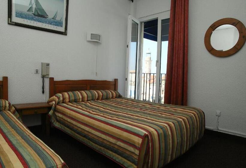 带海景的高档三人间, Hôtel Belle Vue D'angleterre