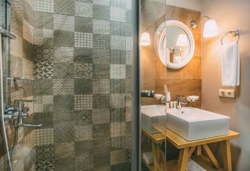 Superior Room, Kisi Boutique