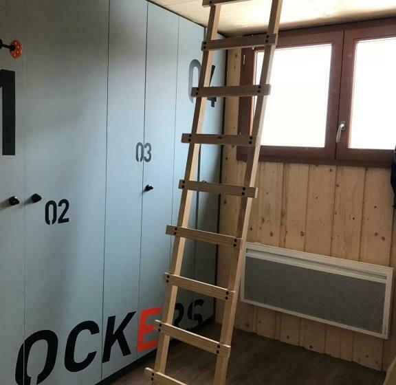 标准间, Moontain Hostel