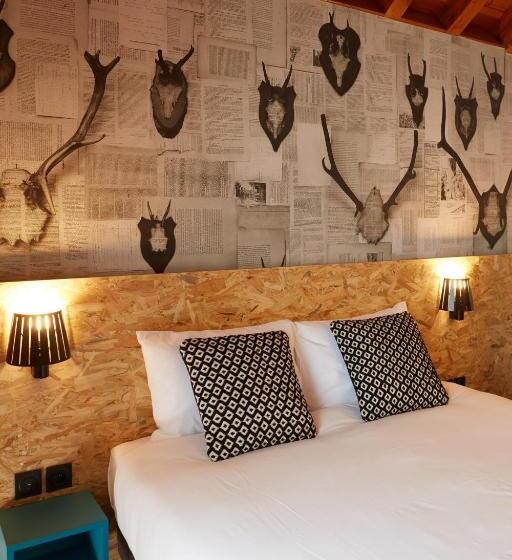 高级客房, Moontain Hostel