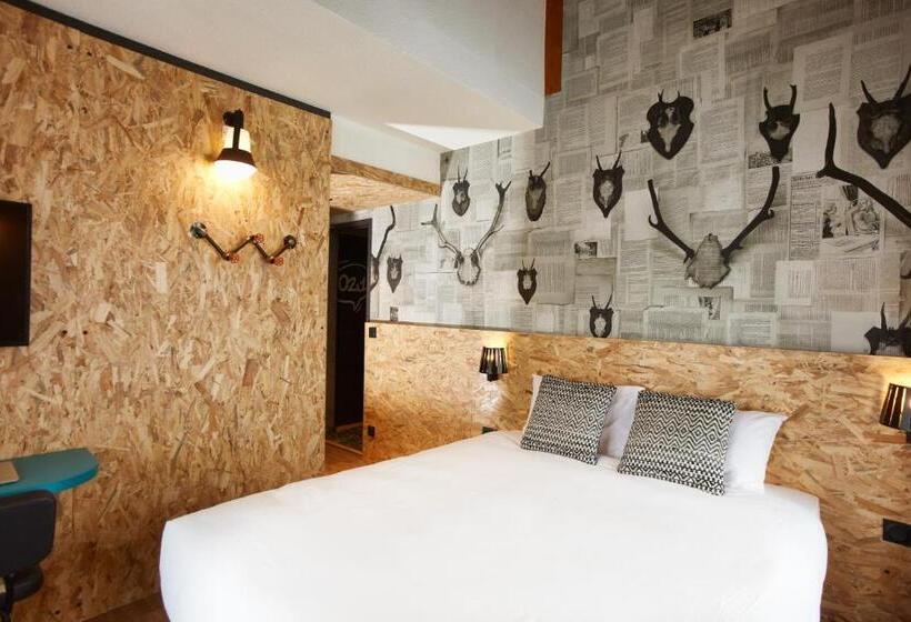 高级客房, Moontain Hostel