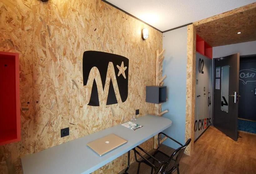 四人标准间, Moontain Hostel