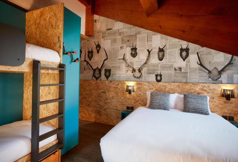 高品质的四人房间, Moontain Hostel