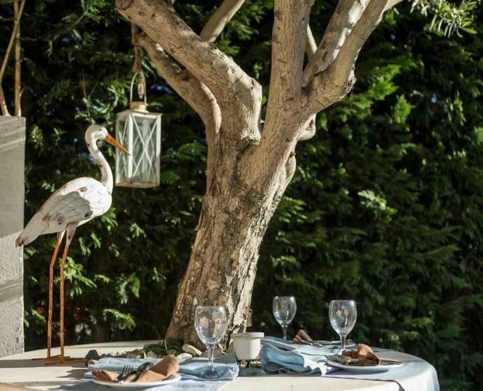 غرفة قياسية مزوَّدة بشُرفة, Valz