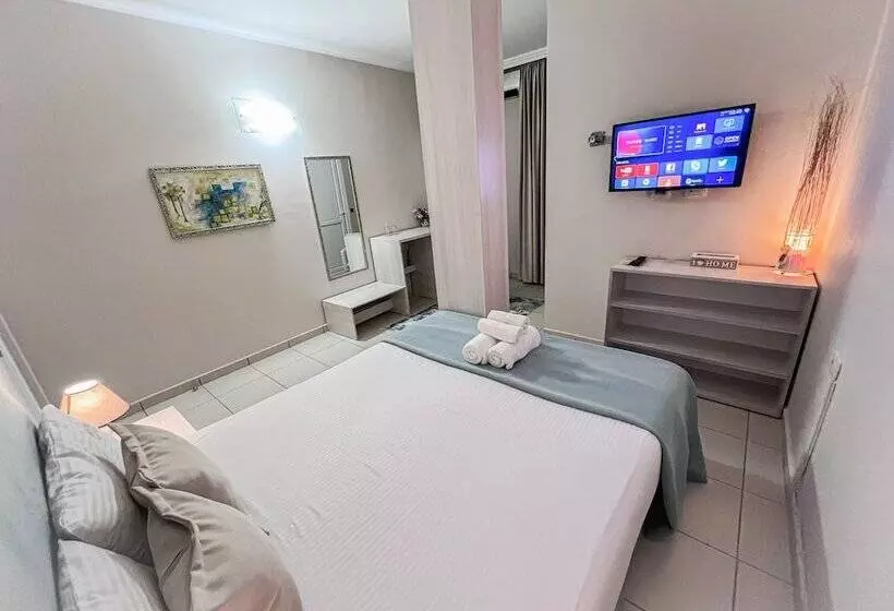 Habitació Estàndard, Valz