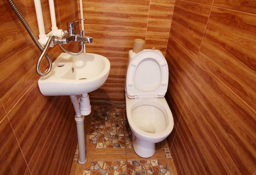 اتاق استاندارد, Sheni Hostel