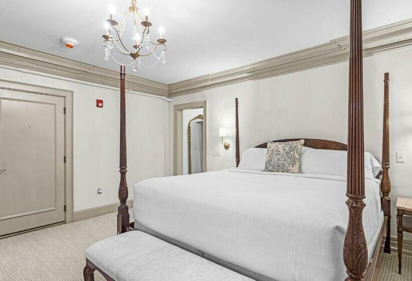 침실 2개 스위트, The Davenport Inn