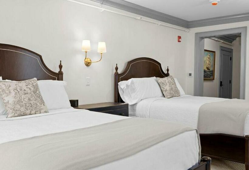 디럭스 스위트, The Davenport Inn