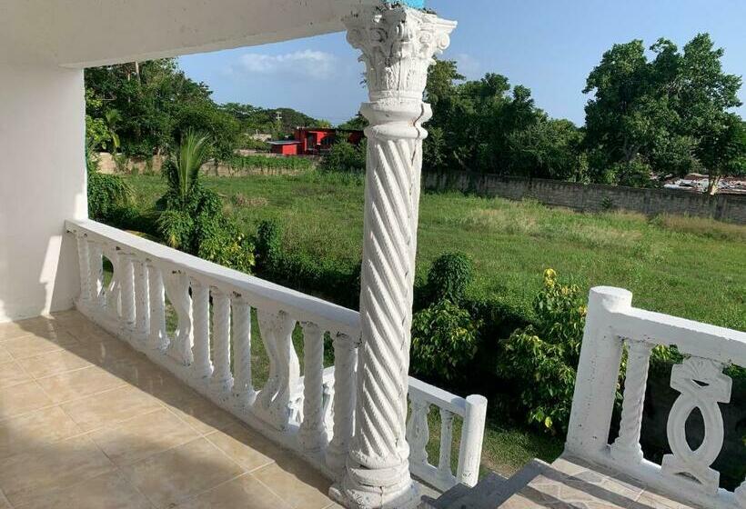استودیو استاندارد با بالکن, Dunbars Villa   Rooms