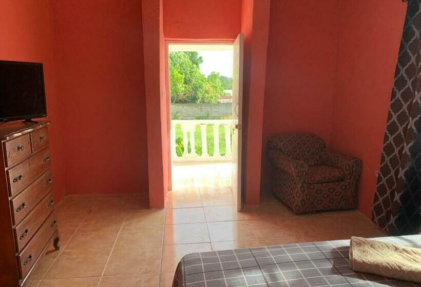 استودیو استاندارد با بالکن, Dunbars Villa   Rooms