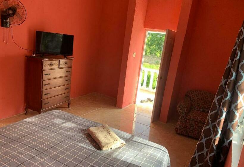 استودیو استاندارد با بالکن, Dunbars Villa   Rooms