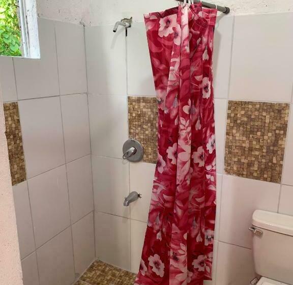 استودیو استاندارد با بالکن, Dunbars Villa   Rooms