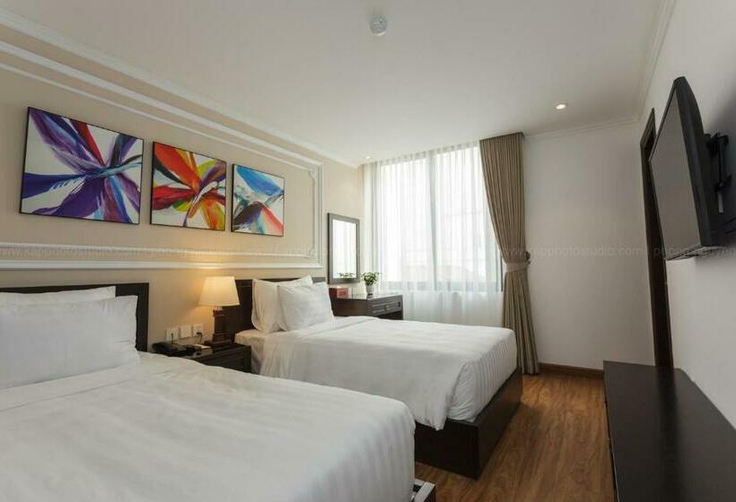 اتاق استاندارد با بالکن, Hoa Mộc Lan