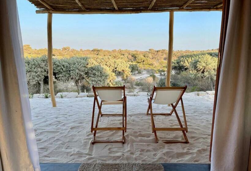 بانگلوی استاندارد, La Dune Des Songes