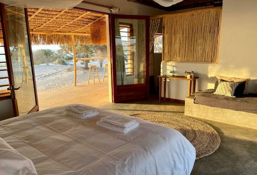 بانگلوی لوکس, La Dune Des Songes