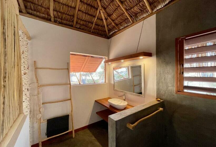 بانگلوی لوکس, La Dune Des Songes