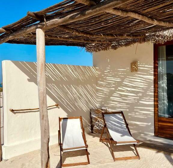 بانگلوی لوکس, La Dune Des Songes