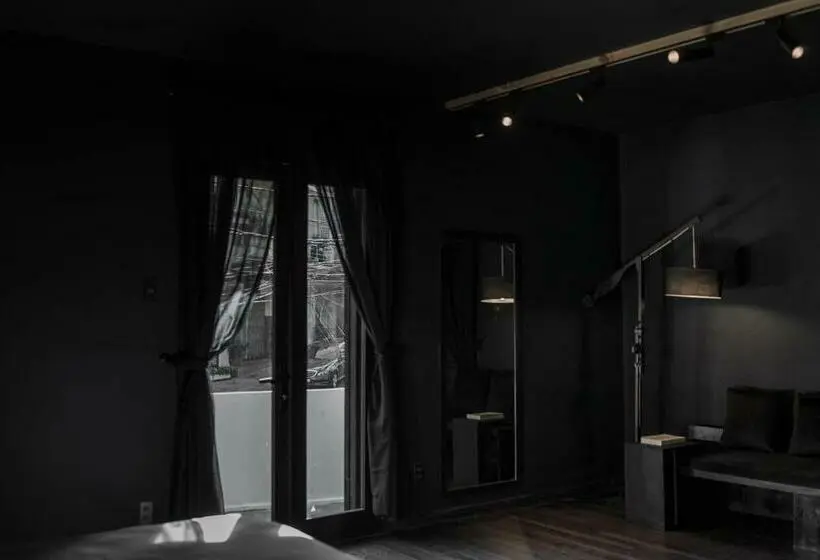 اتاق استاندارد با بالکن, Senso House