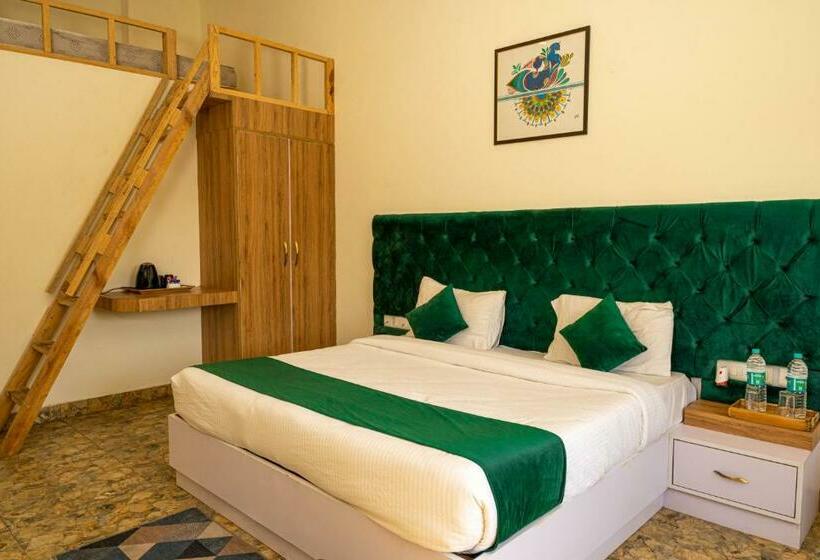 اتاق استاندارد, The Roar Resort