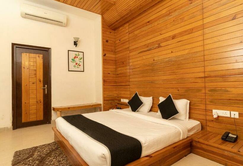 اتاق پرمیوم, The Roar Resort