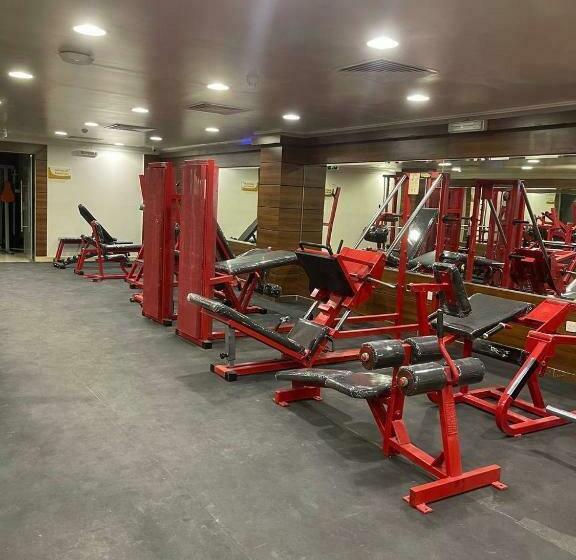 استودیوی استاندارد, البستان للأجنحة الفندقية