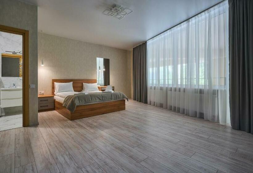 スタンダードトリプルルーム, готель у борисовича & Spa