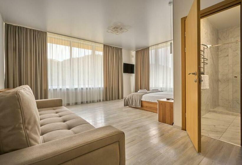 スタンダード４人部屋, готель у борисовича & Spa