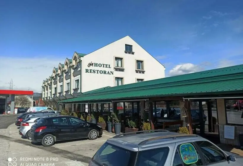 اتاق استاندارد چهار تخته, Garni Hotel Niksic