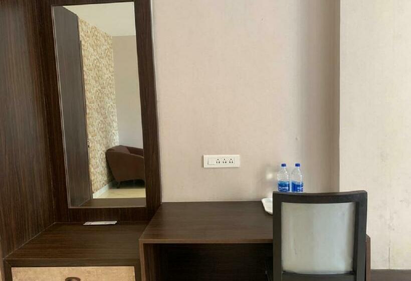 סוויטה אקזקיוטיב, Purple  Hotels & Resorts