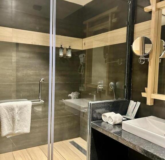 バルコニー付きデラックスルーム, Ananta Spa & Resort Jaipur