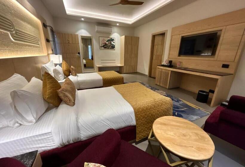 バルコニー付きスタンダードルーム, Ananta Spa & Resort Jaipur