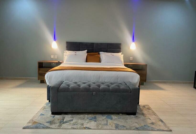 جناح سوبيريور, Breezes Beach Resort