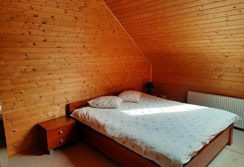 Standardzimmer Geteiltes Bad, Purgaiļi