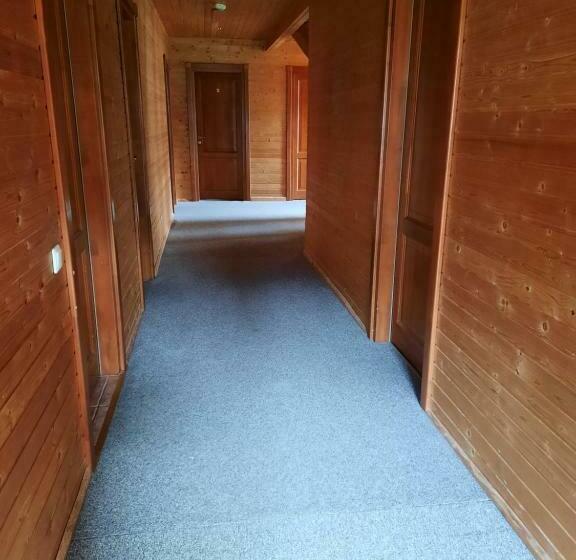 Standardzimmer Geteiltes Bad, Purgaiļi