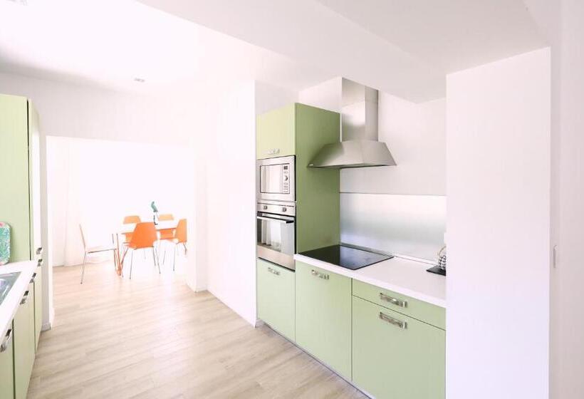 סוויטה אקזקיוטיב, Appart  Hotel La Girafe Marseille Est   Porte D Aubagne