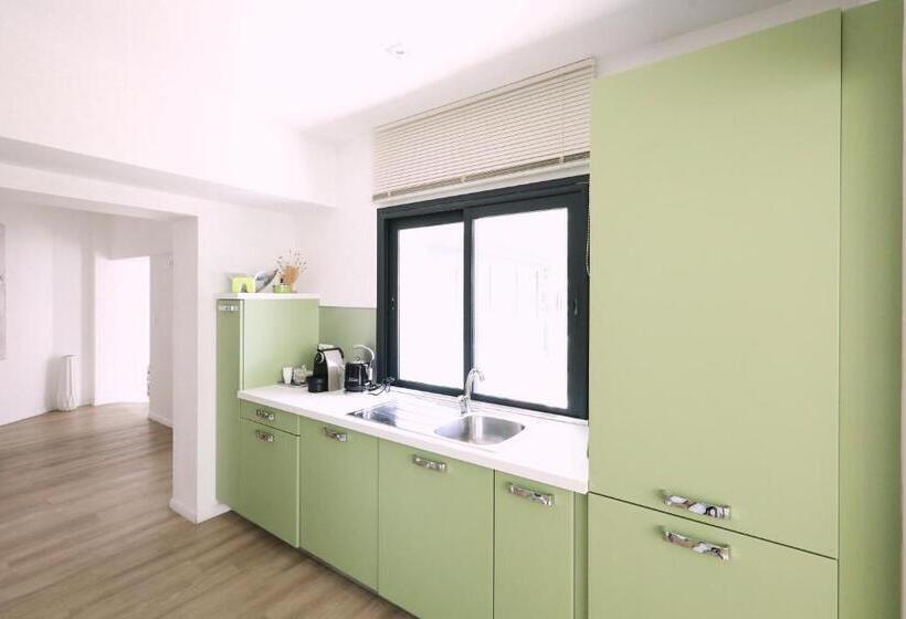 סוויטה אקזקיוטיב, Appart  Hotel La Girafe Marseille Est   Porte D Aubagne