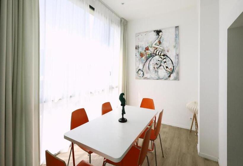 סוויטה אקזקיוטיב, Appart  Hotel La Girafe Marseille Est   Porte D Aubagne