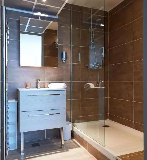 スーペリアールーム, Appart  Hotel La Girafe Marseille Est   Porte D Aubagne