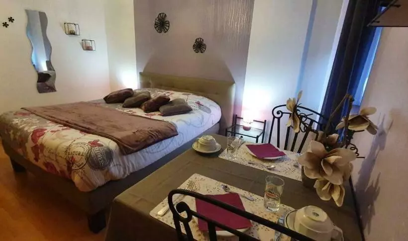 اتاق استاندارد, Chambre D'hotes Le Saut De La Truite