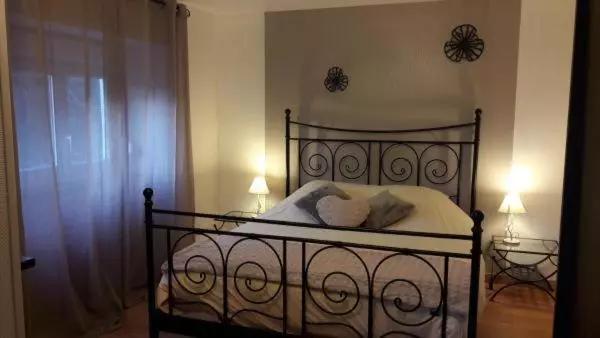 اتاق استاندارد, Chambre D'hotes Le Saut De La Truite