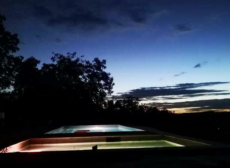 标准间, Domaine De Lascaux