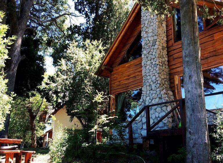 اتاق استاندارد با سرویس بهداشتی مشترک, El Aleph