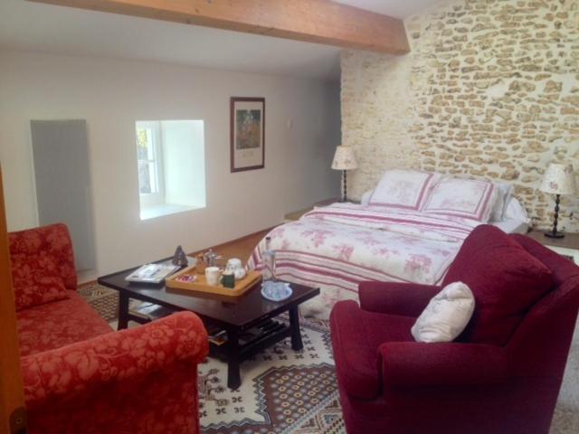 סוויטה משפחתית, Gite Du Calme 3 Star Bed & Breakfast Cognac