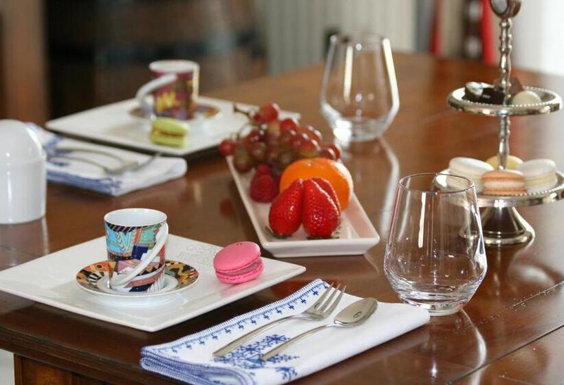 سوییت لوکس, Les Suites Champenoises