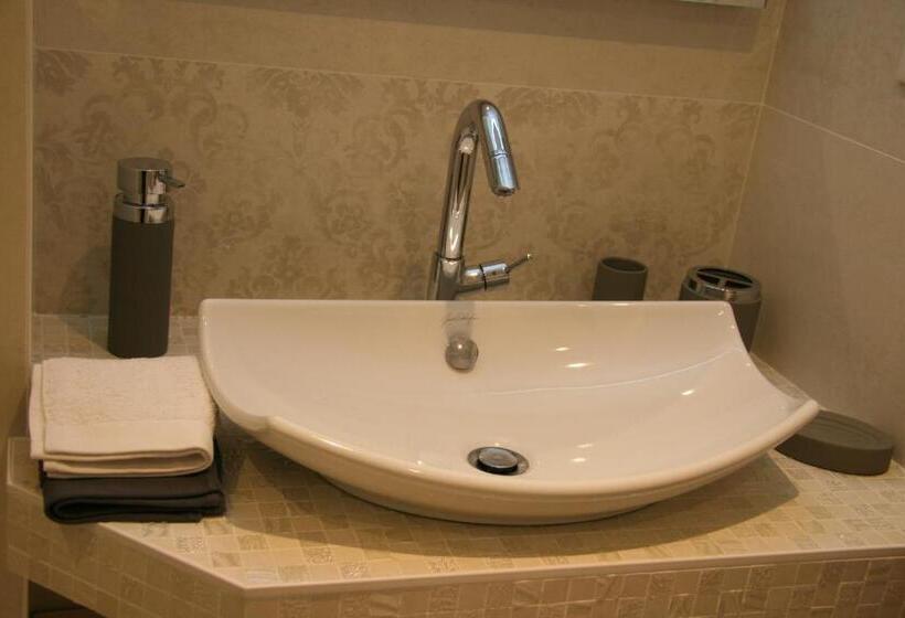 سوییت خانوادگی, Les Suites Champenoises