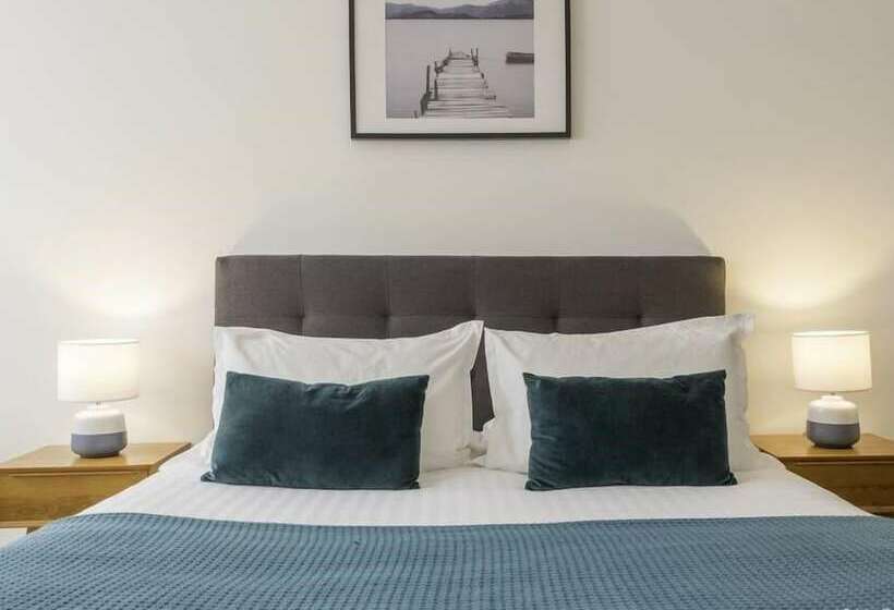 اتاق استاندارد سه نفره, Villa Verde La Rochelle